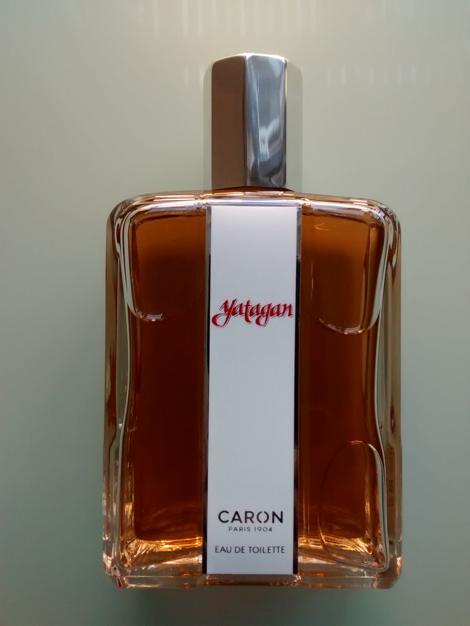 Caron Yatagan edt sample eau de Metropolis